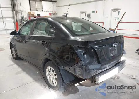 2017 Chevrolet Sonic Lt Auto z USA, uszkodzony, nr VIN 1G1JD5SH1H4104664